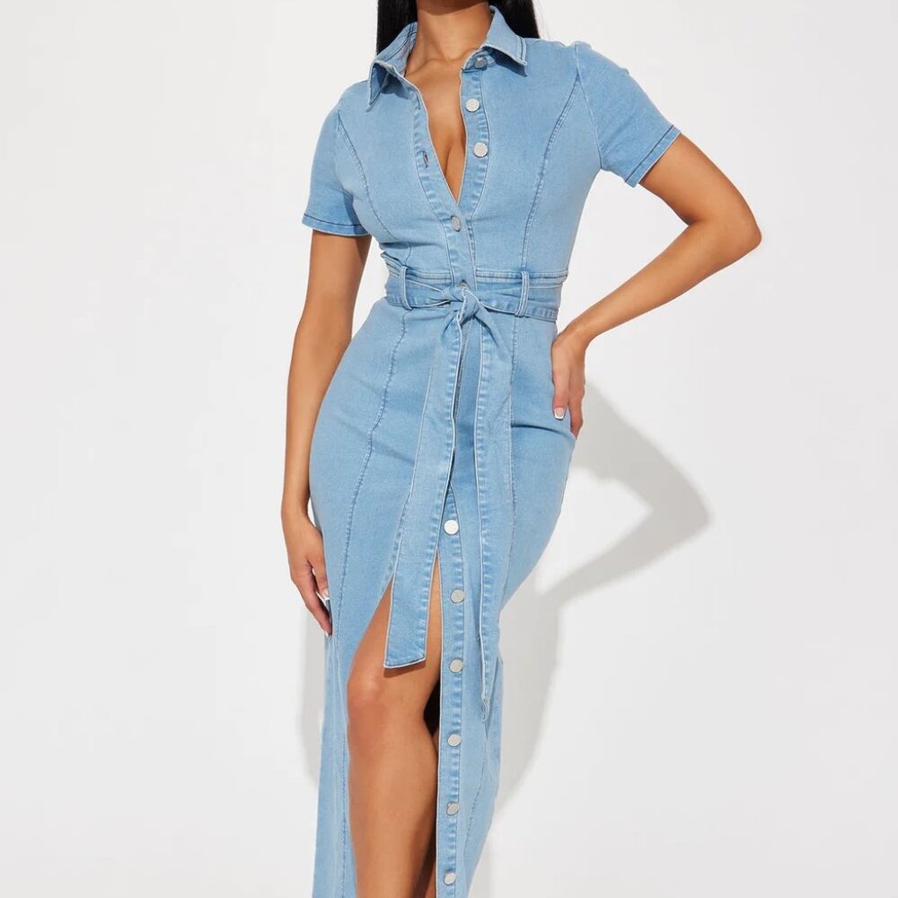Short Sleeve Denim Maxi Dress - Medium Wash